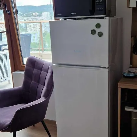 студио тони 2 Appartement Varna