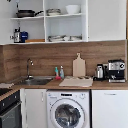 студио тони 2 * Várna