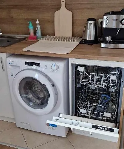 Apartament студио тони 2 с панорамна тераса и морска гледка *