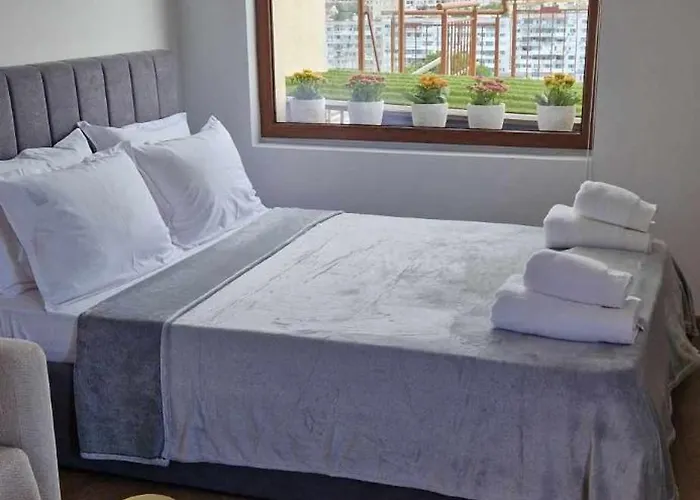 студио тони 2 с панорамна тераса и морска гледка Apartman