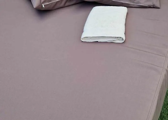 студио тони 2 с панорамна тераса и морска гледка Apartman *